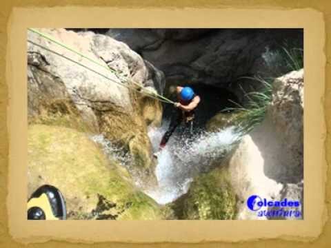Descanso y Jacuzzi al Aire Libre en Casas Rurales