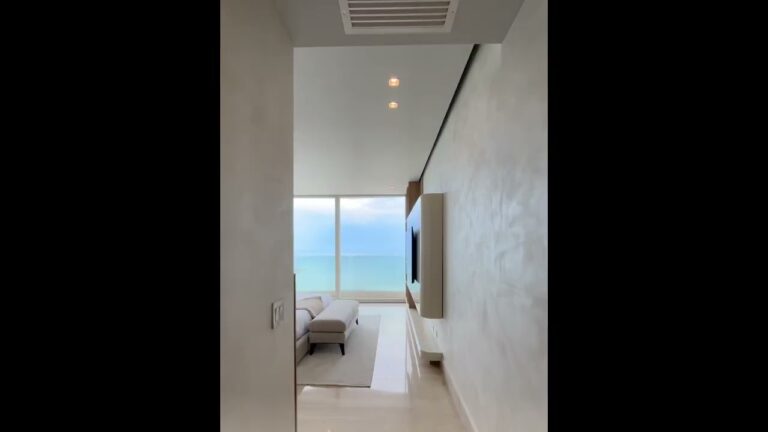 Jacuzzi en el Balc&oacute;n: Privacidad y Relax Acu&aacute;tico
